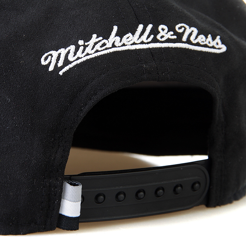 Mitchell and ness Кепка (EU178-laking-blk)  - цена, описание, фото 2